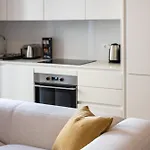 The Haus Santa Barbara I * Лісабон