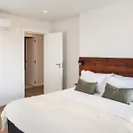 The Haus Santa Barbara I * Лісабон