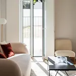 The Haus Santa Barbara I Апартаменти Лісабон