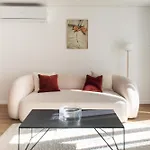 The Haus Santa Barbara I * Лісабон
