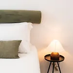 The Haus Santa Barbara I Апартаменти Лісабон