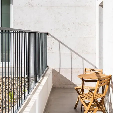 Apartment The Haus - Santa Barbara I Lissabon