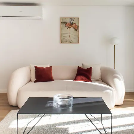 The Haus Santa Barbara I * 리스본