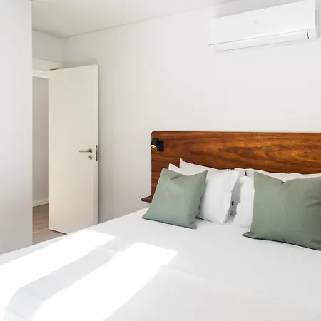 The Haus Santa Barbara I 아파트