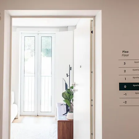 The Haus - Santa Barbara I