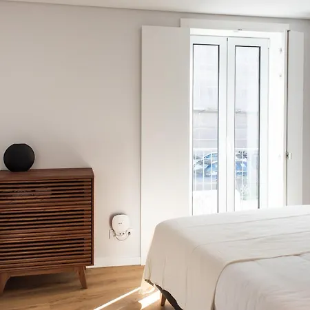 The Haus - Santa Barbara I Apartment