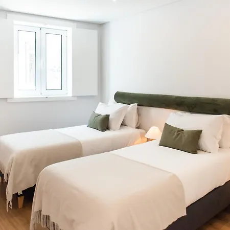 The Haus - Santa Barbara I *