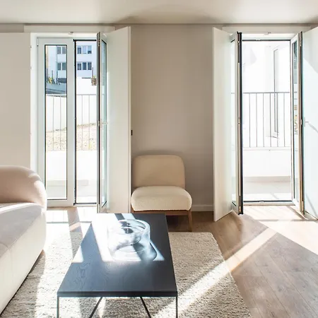 The Haus - Santa Barbara I * Lisbon