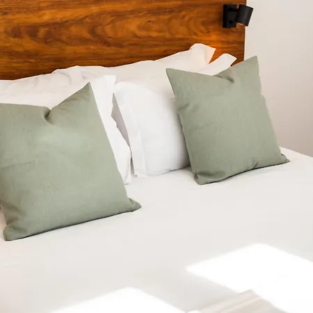 Apartment The Haus - Santa Barbara I *