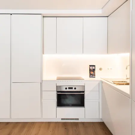 The Haus - Santa Barbara I * Lisbon