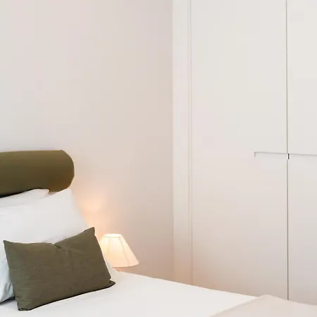 The Haus - Santa Barbara I