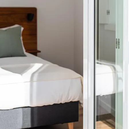 The Haus - Santa Barbara I Lisbon