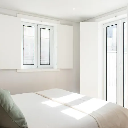 The Haus - Santa Barbara I